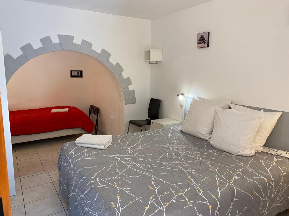 Logis Hotel La Chaumiere Marseillan  Bagian luar foto