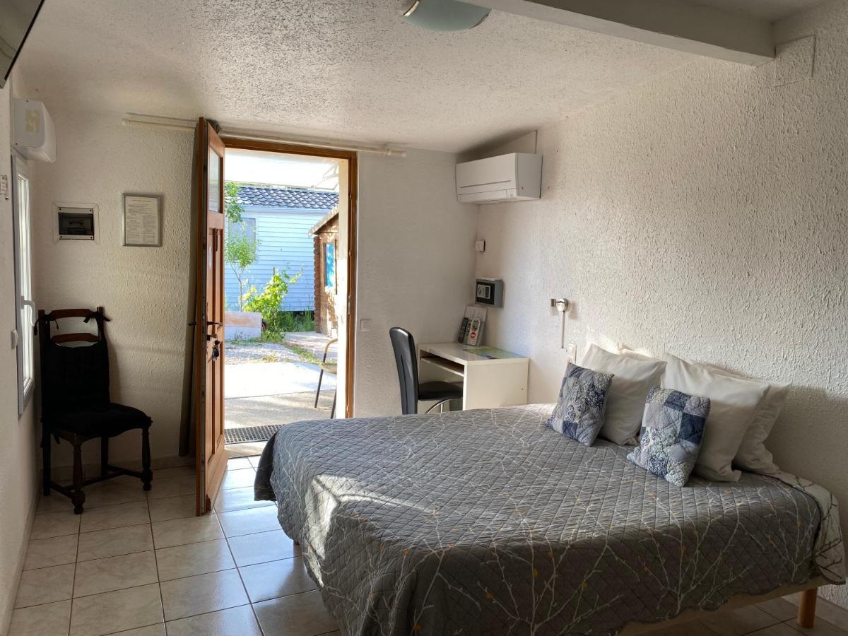 Logis Hotel La Chaumiere Marseillan  Bagian luar foto