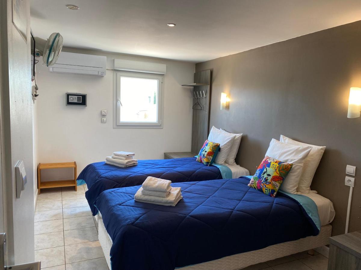 Logis Hotel La Chaumiere Marseillan  Bagian luar foto