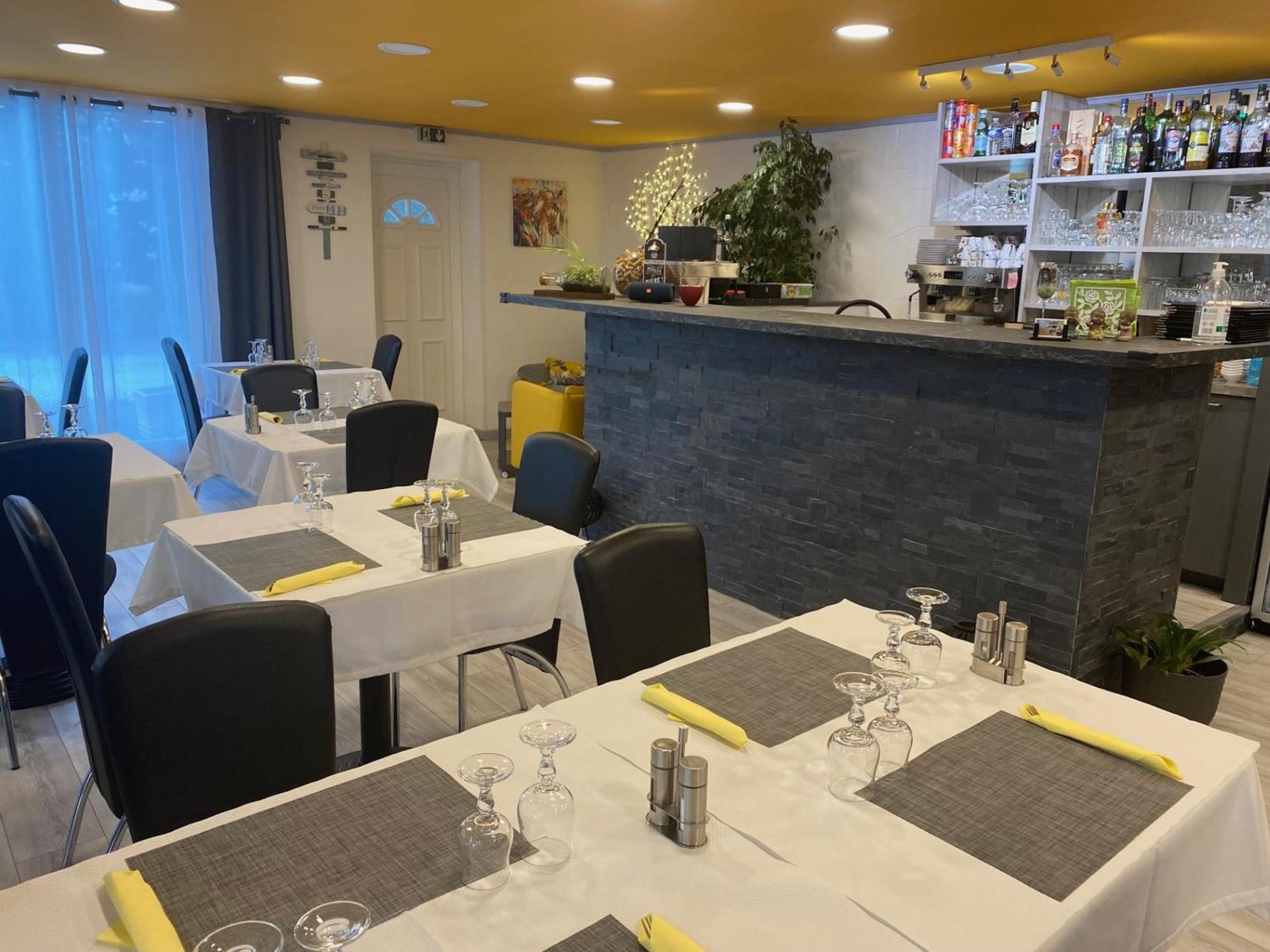 Logis Hotel La Chaumiere Marseillan  Bagian luar foto