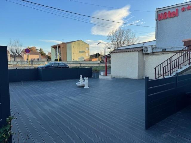 Logis Hotel La Chaumiere Marseillan  Bagian luar foto